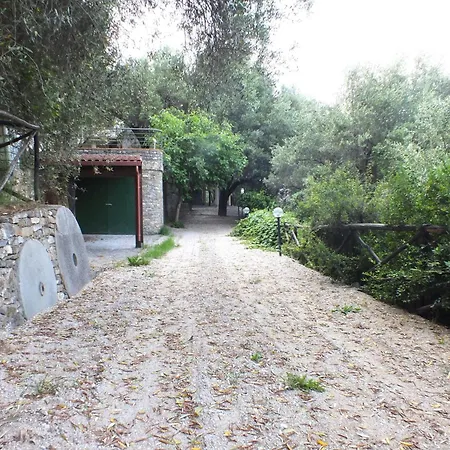 Apartment Strandnahe In Mit Grill Pisciotta