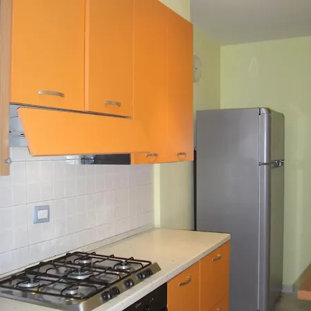 Apartment Strandnahe In Mit Grill Pisciotta