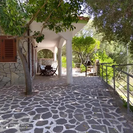 Apartment Strandnahe In Mit Grill Pisciotta